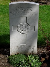 Klagenfurt War Cemetery - Hampson, W